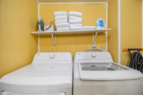 GAME DAY Haven- Sleeps 10, Near Notre Dame & DT!